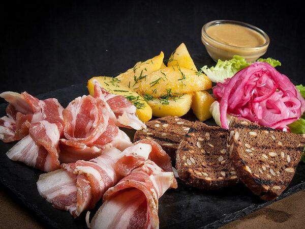 Старые традиции - Закуска Ах-сальцо