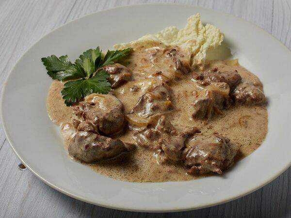 Галушка - Печень, томленная в сливках