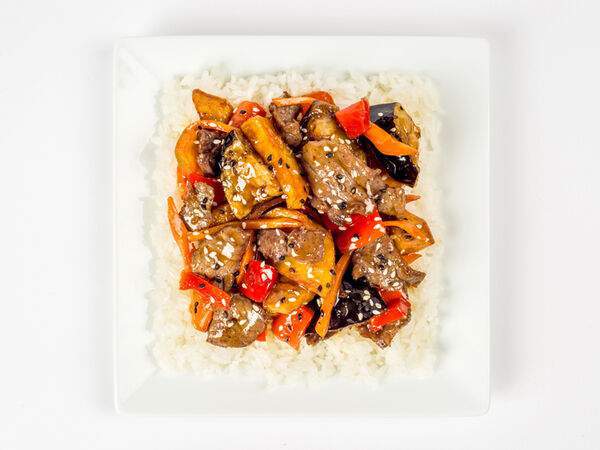 Woksy.ru - Вок Баклажаны с говядиной и картофелем