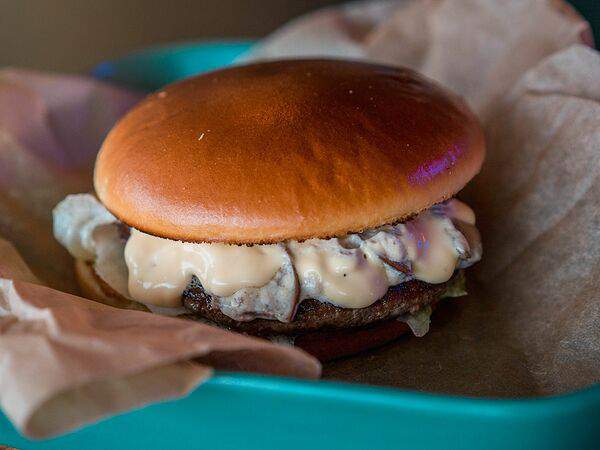 Mart Lounge Bar - Жульен