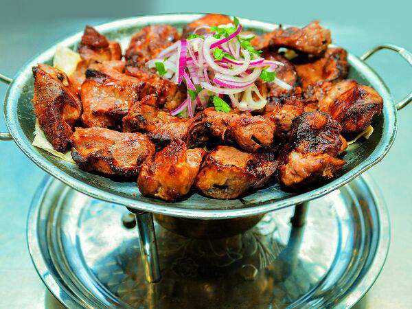 Бакинский дворик - Шашлык из cвинoй шеи