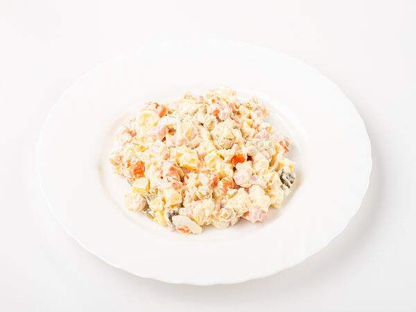 Бахетле - Салат Оливье с ветчиной