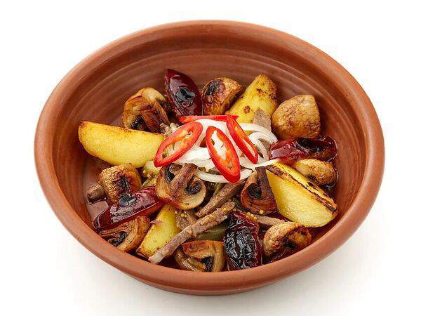 Старик хинкалыч - Теплый салат с говядиной