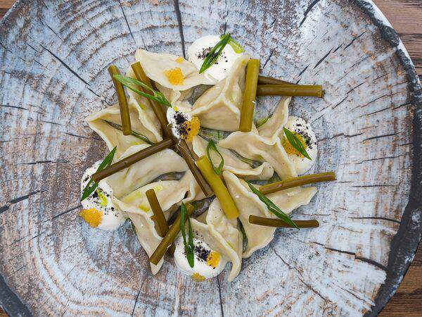 Столица деревень - Пельмени из Северных рыб Хулын в копченом бульоне из голов осетра