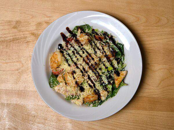 Pump Pizza - Салат Цезарь с креветками