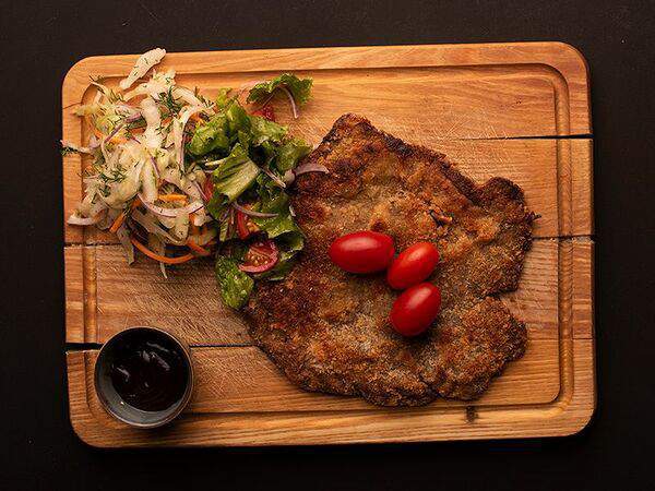 Steklo Grill & Bar - Венский шницель из свинины