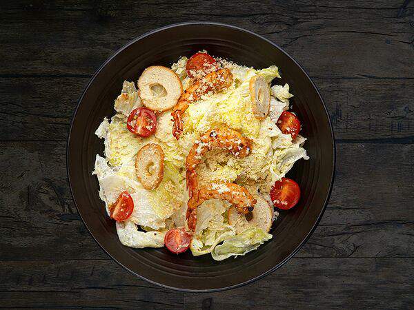 Kinza House - Цезарь с тигровыми креветками