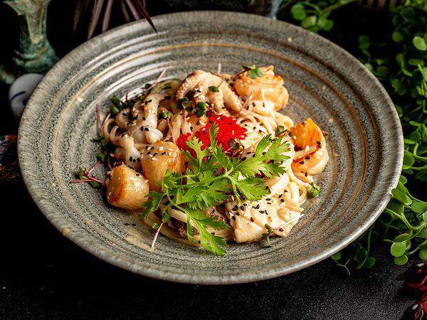 Иван Ван - Удон с морепродуктами