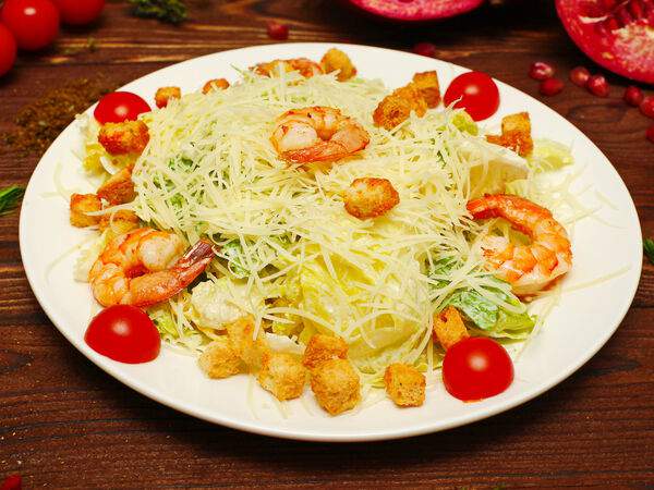 Рача - Салат Цезарь с креветками