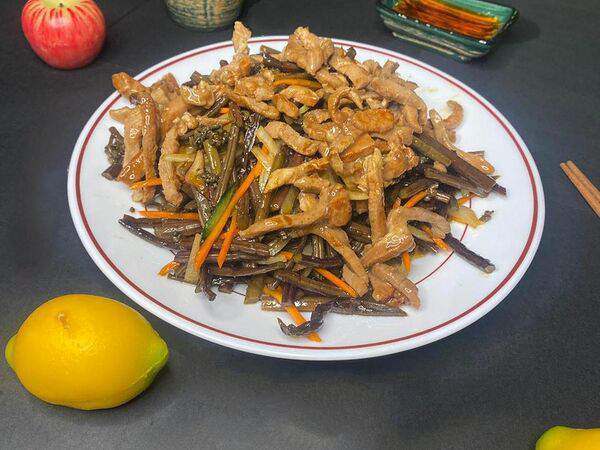 Лунзян - 008/2 Салат из папоротника со свининой