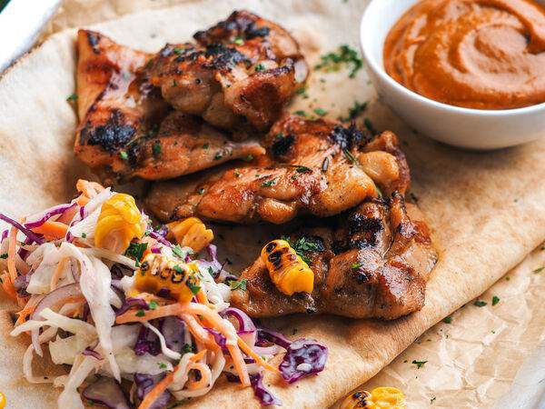 Бабагануш - Филе куриного бедра на углях