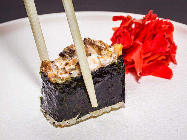 Суши бай Б - Суши Запеченный шиитаке