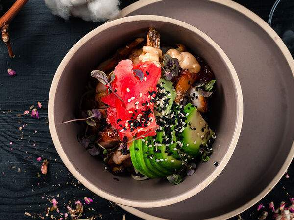 Березка - Яичная лапша с креветкой и авокадо