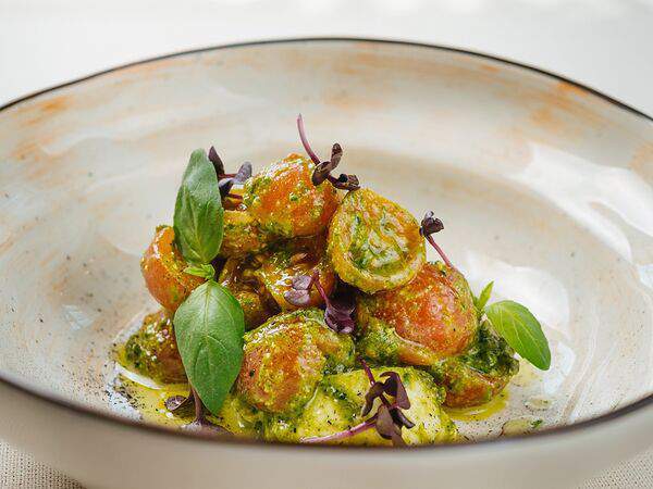 Trattoria 23 - Капрезе с обожжёнными томатами