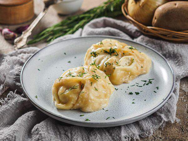Тюбетей - Манты с курицей и сыром фета