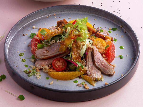 Fergana - Цитрусовый салат с жареной уткой