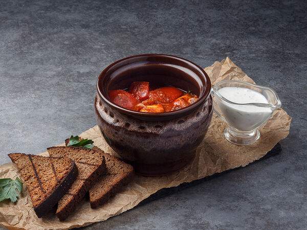 Blackwood - Горшочек с куриной грудкой о овощами в томатном соусе