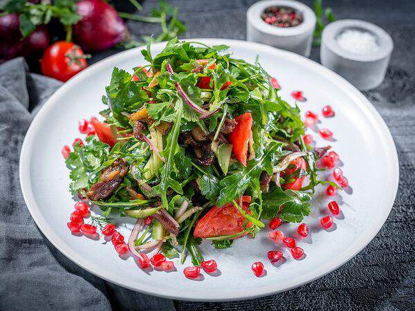 Новорижская застава - Теплый салат из телятины