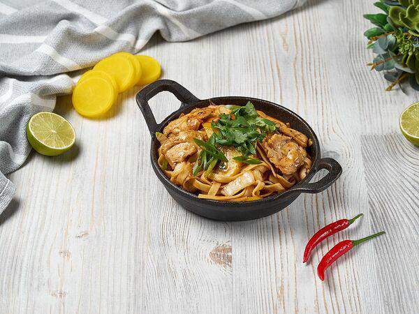 Я люблю суши - Лапша удон с курицей и соусом Кимчи