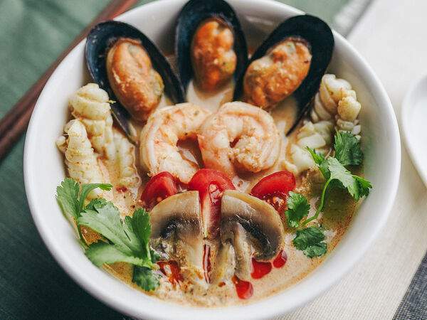 See Yu - Суп Том ям с морепродуктами