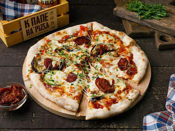 К папе на Pizza - С пряной грушей