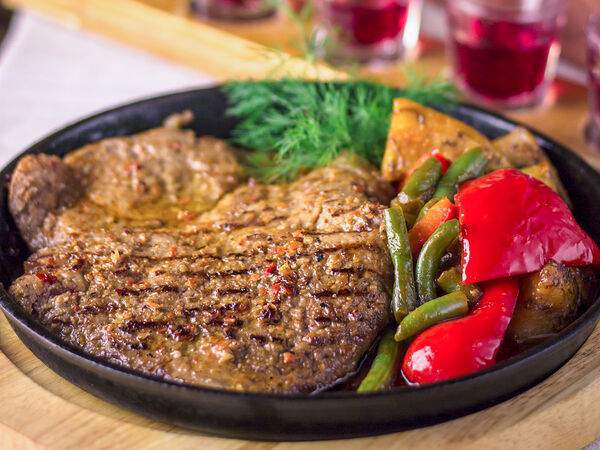 Корчма Веселая кума - Свиная шейка на гриле