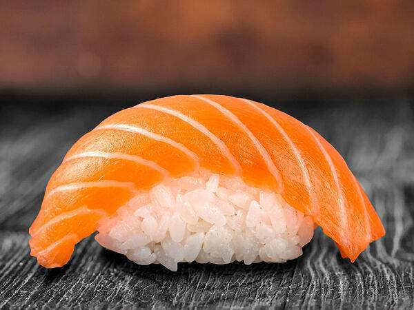 Евразия-Экспресс - Суши с лососем