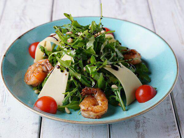 Хинкальная - Салат руккола с креветками