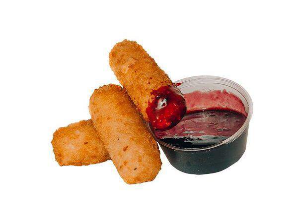 Black Star Burger - Сырные палочки с ягодным соусом