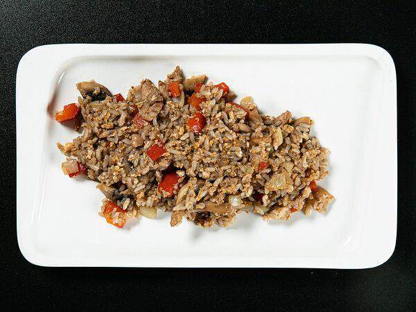 Fabrika - Рис теппаньяки с курицей