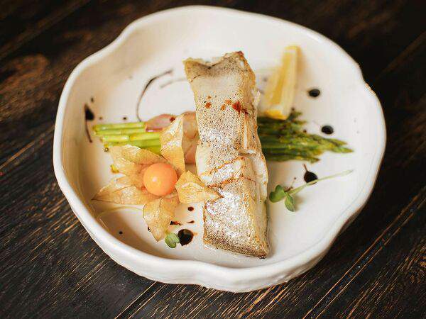 Инжир - Палтус со спаржей