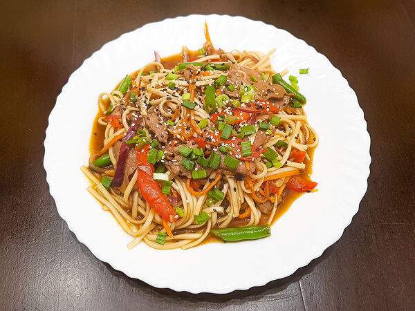 Аян - Вок Лапша с говядиной