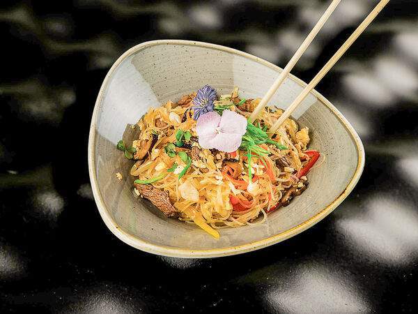 Mio - Лапша Чоу Минь