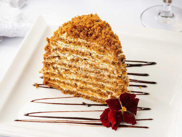 Хинкальная на неве - Медовик