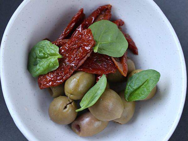 The Odi - Оливки с вялеными томатами