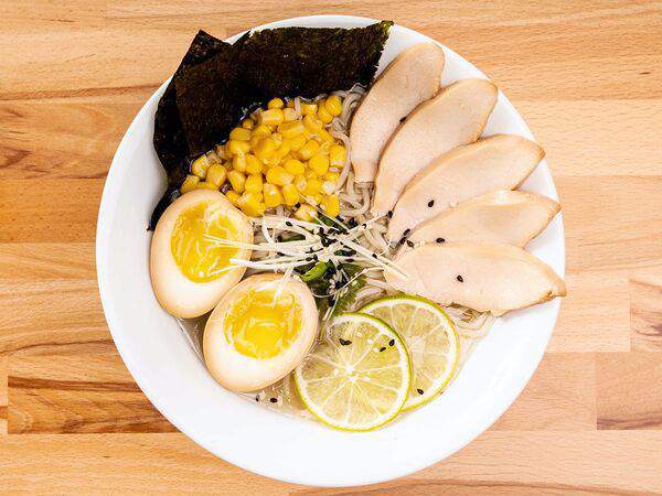 Ойши - Шою рамен с курицей