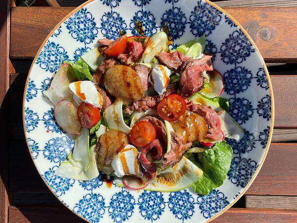 Donna Olivia - Салат с ростбифом