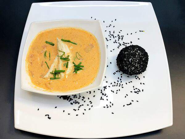 Iwok - Том Ям с курицей