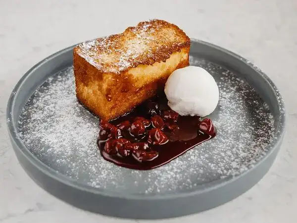 Sunny - Бриошь Панетонне с ванильным кремом