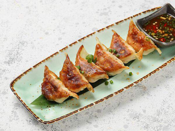 Васаби - Гедза с говядиной и соусом Понзу