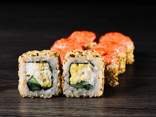 Едакратия - Запеченный ролл с омлетом и имбирной шапкой