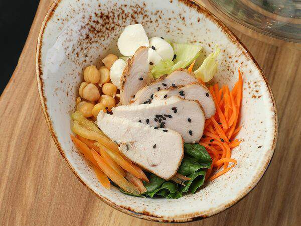 Знакомое место - Боул с курицей