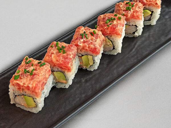 Mojo - Ролл с острым тунцом и креветкой