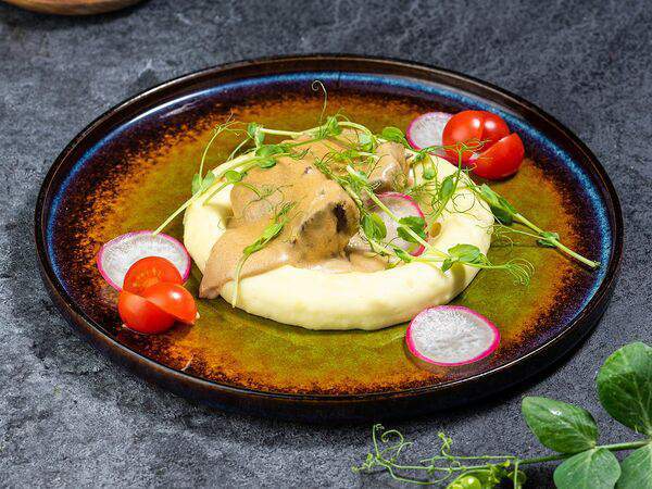 Базилико-пицца - Томленная говядина сувид