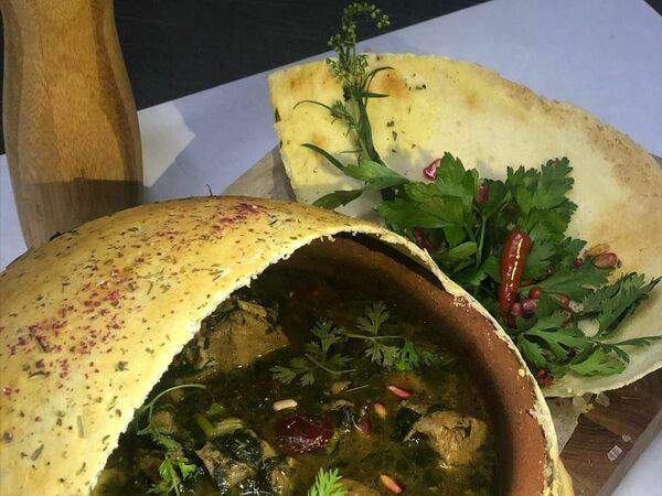 Грузинская Кухня на Аллее - Чакапули на кеци