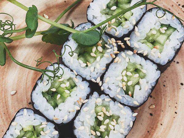 Chocolate lounge cafe - Ролл с огурцом