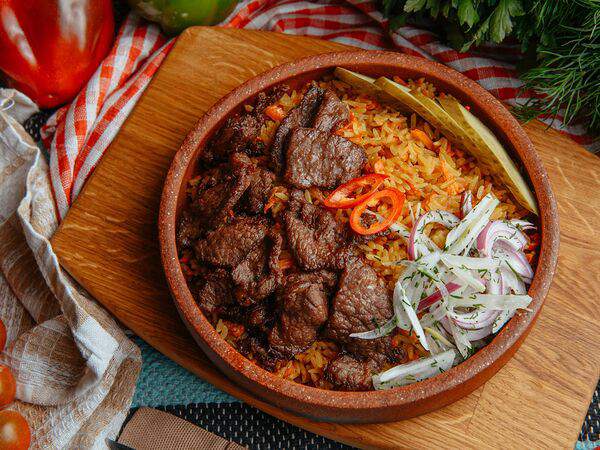 Hurma - Плов узбекский с говядиной