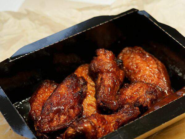 Крутил Вертел - Крылышки, маринованные в соусе Кимчи