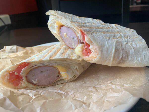 Hot dog house - Хот-дог в лаваше сырный