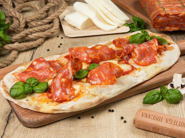 Grill & Pizza by Bottega Toscana - Пинса Острая Итальянская Салями